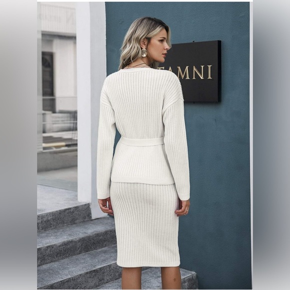 Simplee Women's Knitted Skirt and Blouse with Belt Two Pieces Skirt Set - Picture 3 of 14